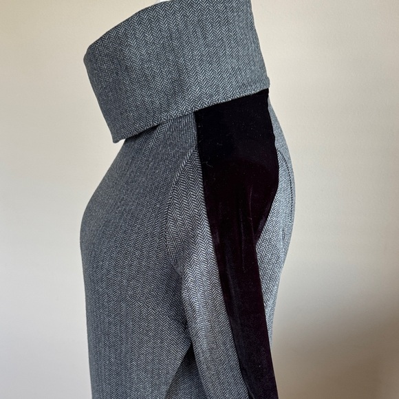 Soft Surroundings Charcoal Herringbone Knit - Picture 2 of 8